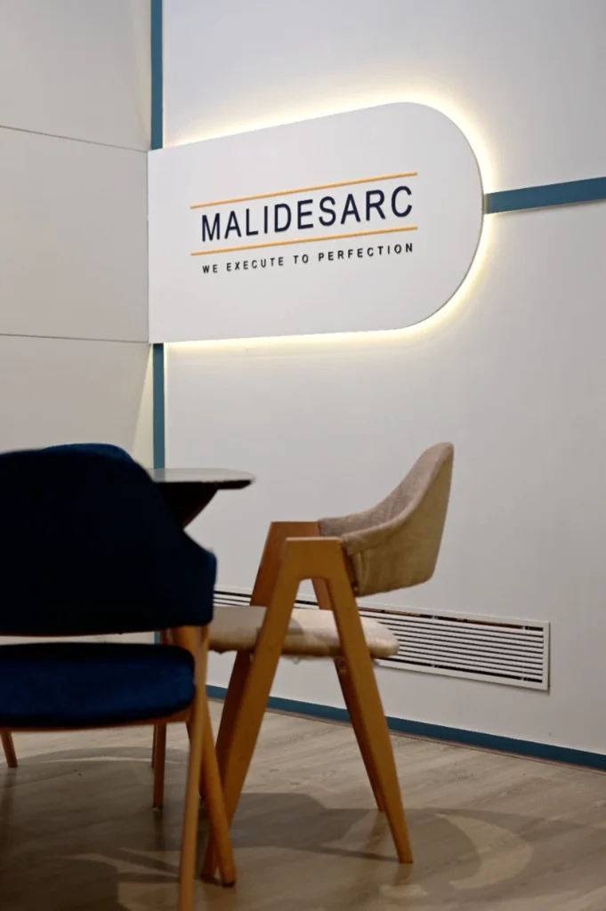 0bf0a5ab-2edb-4c87-a1ef-e5a490e26838